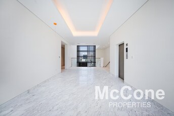 Villa For Sale in District One