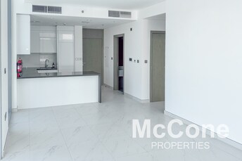 1 BR Apartment For Sale in District One