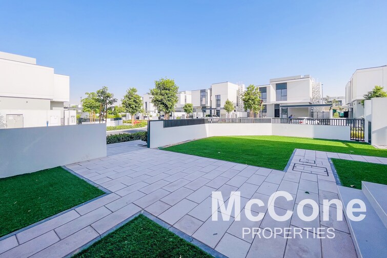  Villa for Sale, Al Furjan, Dubai