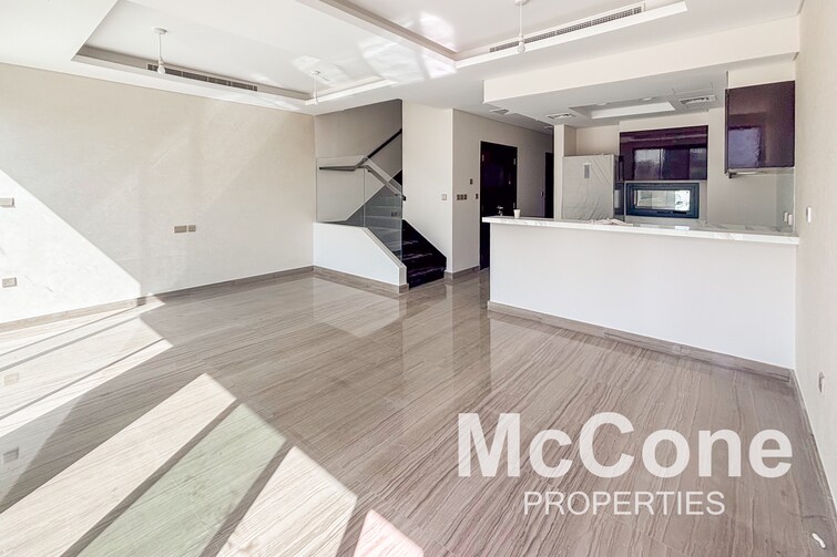  Townhouse for Sale, DAMAC Hills, Dubai
