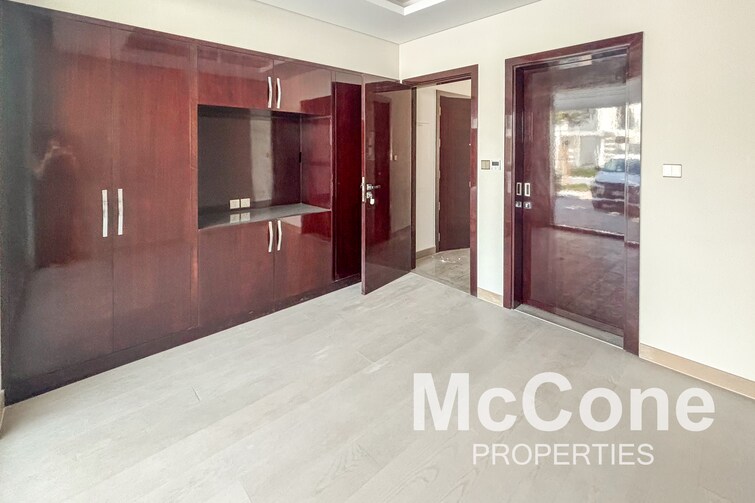  Townhouse for Sale, DAMAC Hills, Dubai