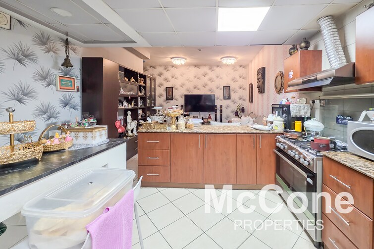 Marina Pinnacle Apartment for Sale, Dubai Marina, Dubai