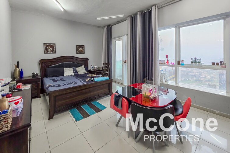 Marina Pinnacle Apartment for Sale, Dubai Marina, Dubai