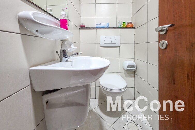 Marina Pinnacle Apartment for Sale, Dubai Marina, Dubai