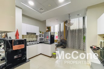 2 BR Apartment For Sale in Villa Myra