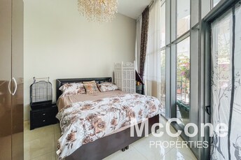 2 BR Apartment For Sale in Villa Myra