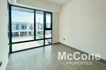 3 BR Townhouse For Sale in NARA Townhouses