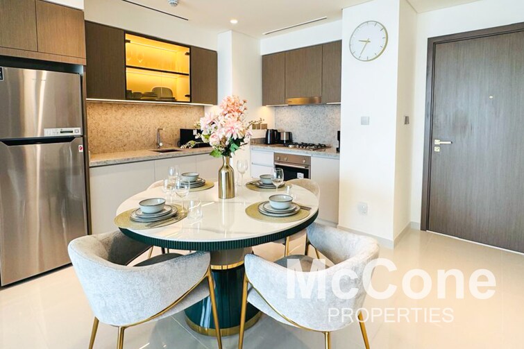 EMAAR Beachfront Apartment for Sale, Dubai Harbour, Dubai