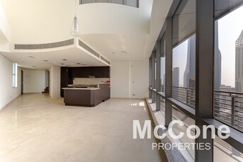 1 BR Apartment For Sale in Sky Gardens DIFC