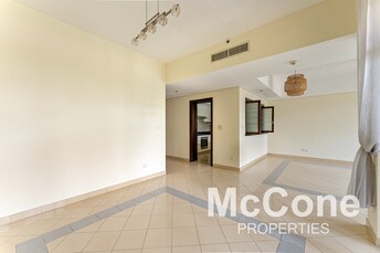 Canal Villas Duplex for Sale, The Views, Dubai