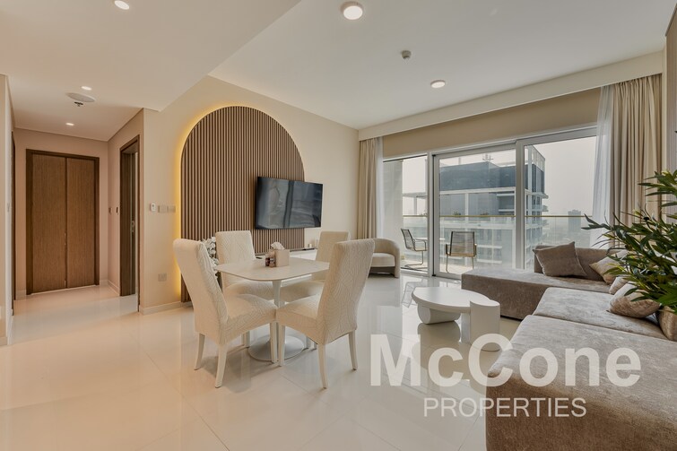 EMAAR Beachfront Apartment for Sale, Dubai Harbour, Dubai