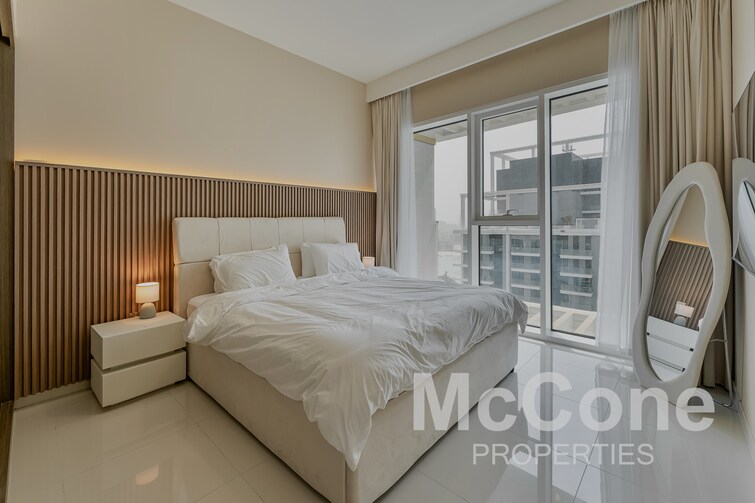 EMAAR Beachfront Apartment for Sale, Dubai Harbour, Dubai