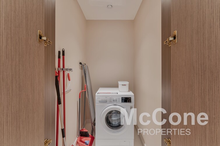 EMAAR Beachfront Apartment for Sale, Dubai Harbour, Dubai