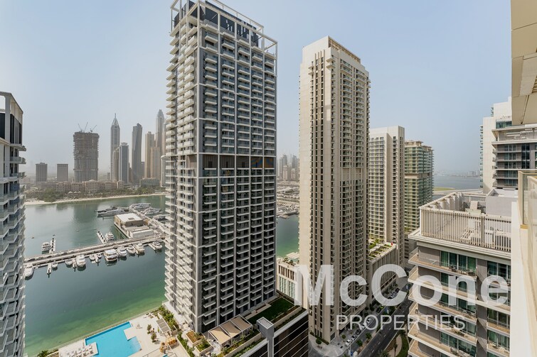 EMAAR Beachfront Apartment for Sale, Dubai Harbour, Dubai