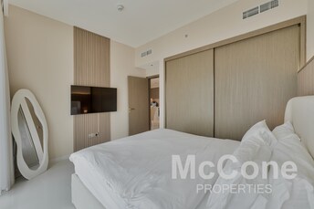 1 BR Apartment For Sale in EMAAR Beachfront