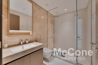 1 BR Apartment For Sale in EMAAR Beachfront