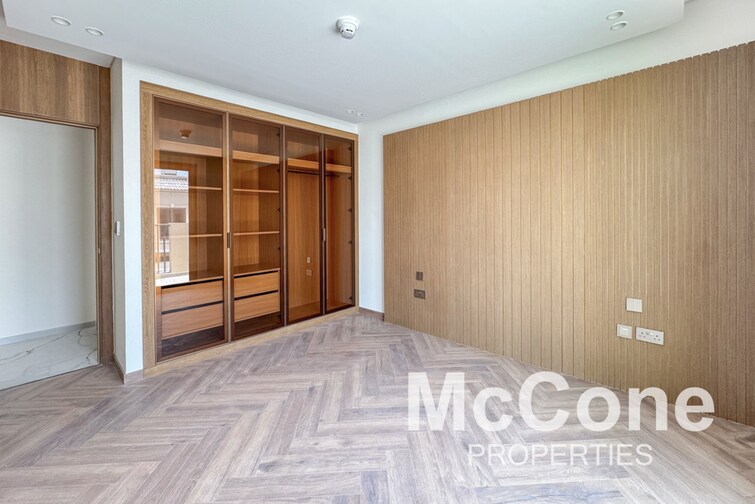 Jasmine Lane Townhouse for Sale, Jumeirah Golf Estates, Dubai