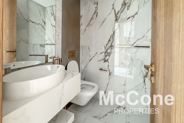 Jasmine Lane Townhouse for Sale, Jumeirah Golf Estates, Dubai