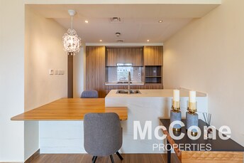 Al Dhafrah Apartment for Sale, The Greens, Dubai