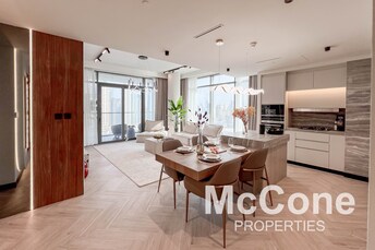 EMAAR Beachfront Apartment for Sale, Dubai Harbour, Dubai