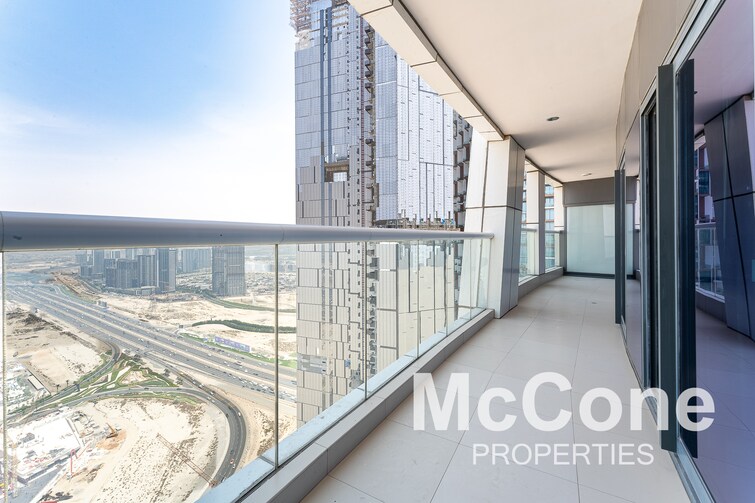 DAMAC Towers by Paramount Hotels and Resorts Apartment for Sale, Business Bay, Dubai