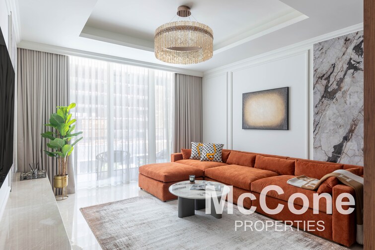 EMAAR Beachfront Apartment for Sale, Dubai Harbour, Dubai