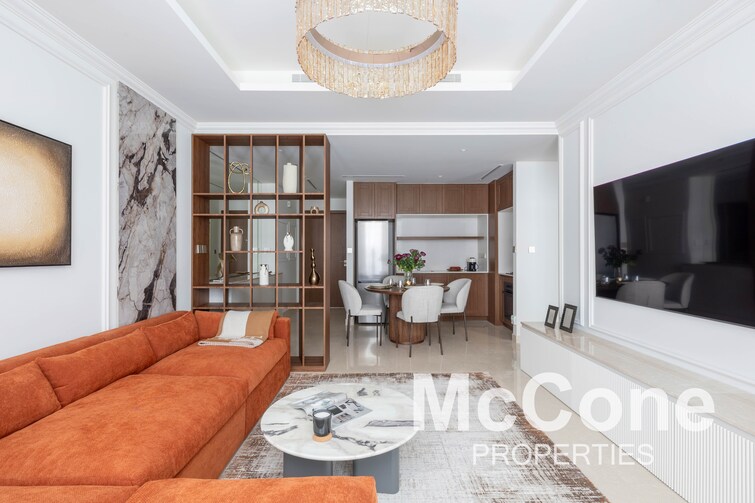 EMAAR Beachfront Apartment for Sale, Dubai Harbour, Dubai