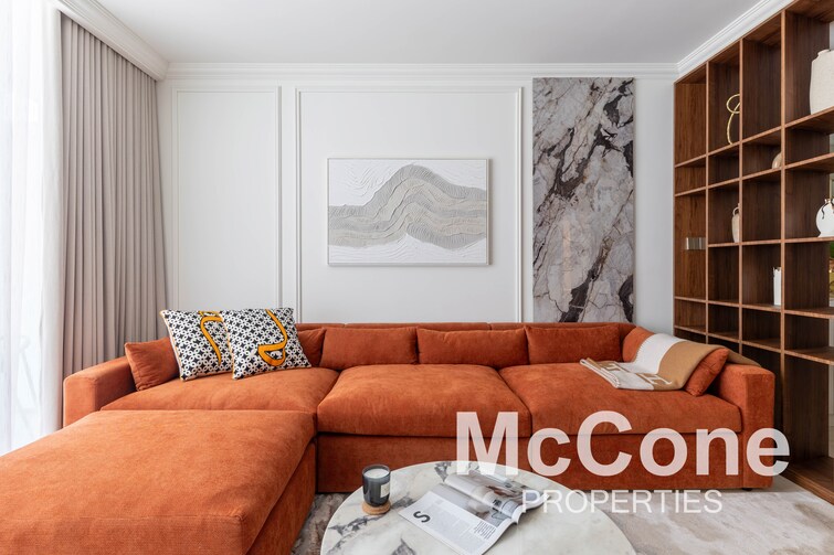 EMAAR Beachfront Apartment for Sale, Dubai Harbour, Dubai