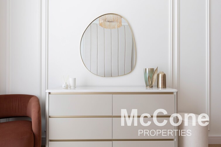 EMAAR Beachfront Apartment for Sale, Dubai Harbour, Dubai