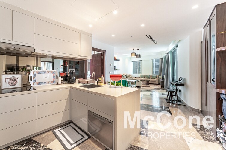 Ocean Heights Apartment for Sale, Dubai Marina, Dubai