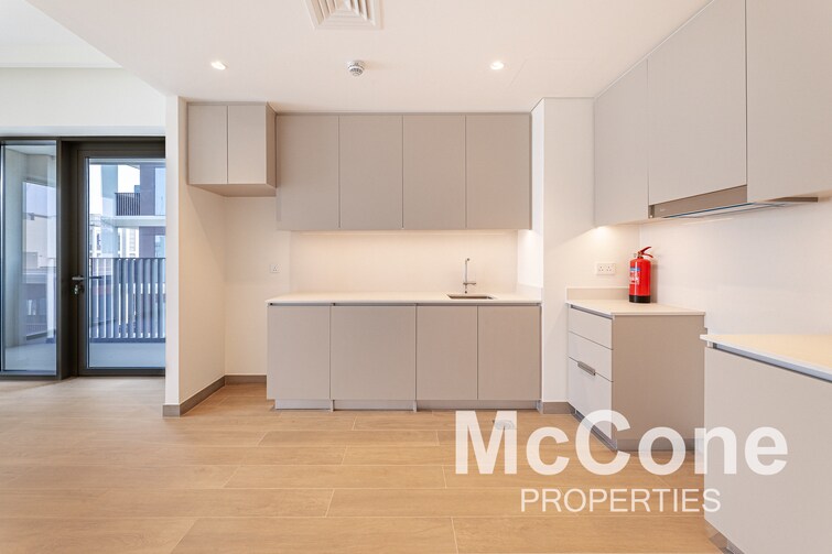  Apartment for Sale, Dubai Creek Harbour, Dubai