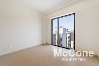 Apartment For Sale in Dubai Creek Harbour