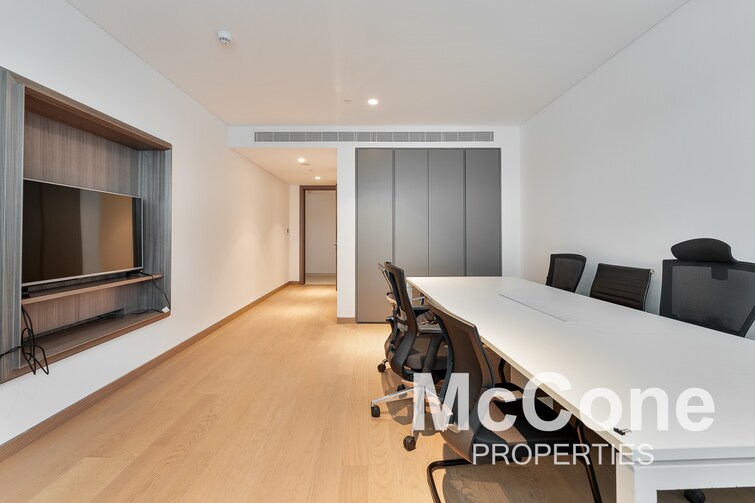 W Residences Apartment for Sale, Palm Jumeirah, Dubai