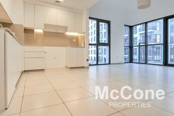 2 BR Apartment For Sale in Zahra Apartments 2A