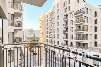 2 BR Apartment For Sale in Zahra Apartments 2A
