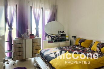 Hayat Boulevard Apartment for Sale, Town Square, Dubai