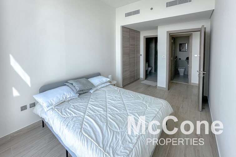 Studio One Tower Apartment for Sale, Dubai Marina, Dubai