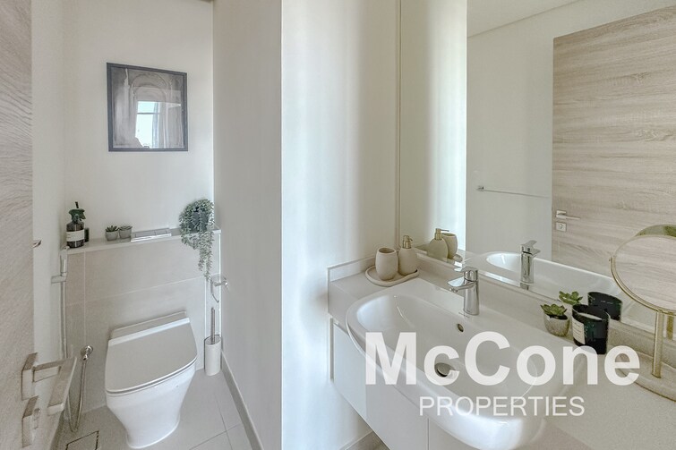 Studio One Tower Apartment for Sale, Dubai Marina, Dubai