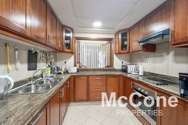 Golf Tower Apartment for Sale, The Views, Dubai