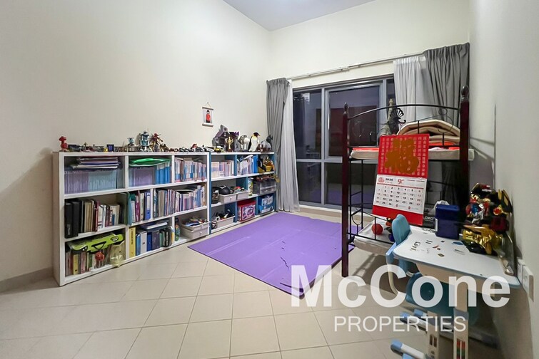 Golf Tower Apartment for Sale, The Views, Dubai