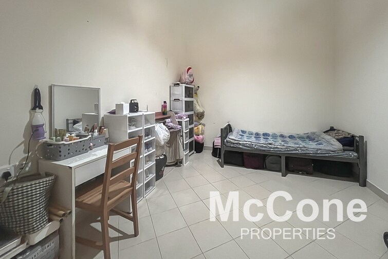 Golf Tower Apartment for Sale, The Views, Dubai