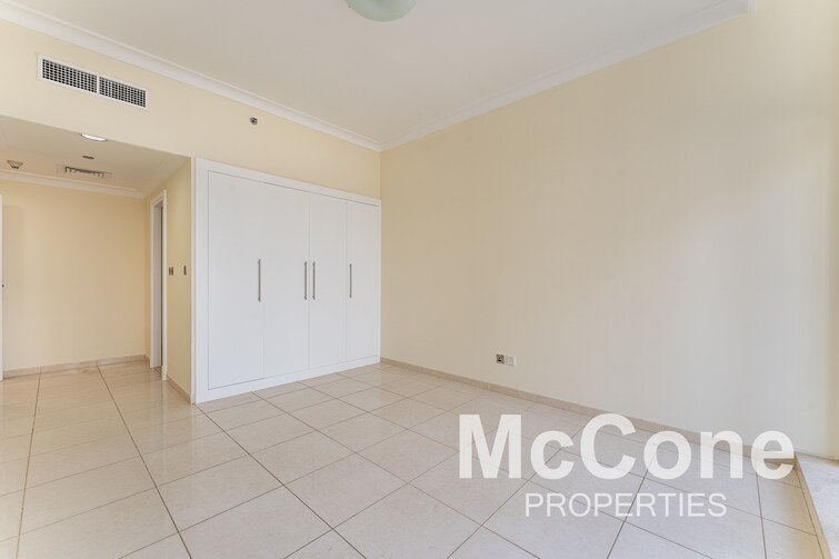 Trident Marinascape Apartment for Sale, Dubai Marina, Dubai