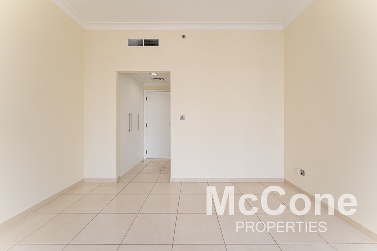 Trident Marinascape Apartment for Sale, Dubai Marina, Dubai