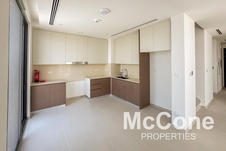  Townhouse for Sale, Dubai South, Dubai