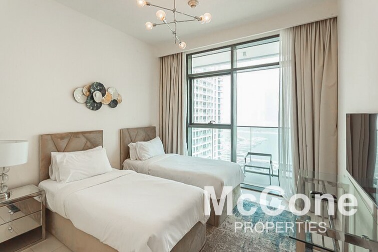  Apartment for Sale, Dubai Harbour, Dubai