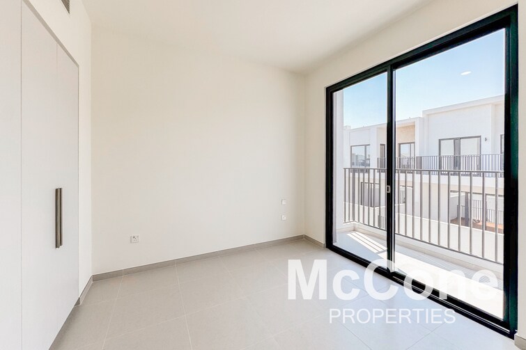  Townhouse for Sale, Dubai South, Dubai