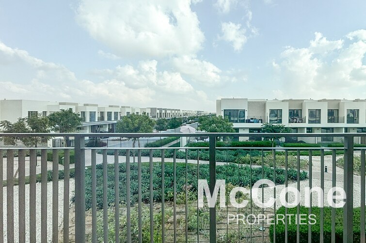  Villa for Sale, Dubai South, Dubai