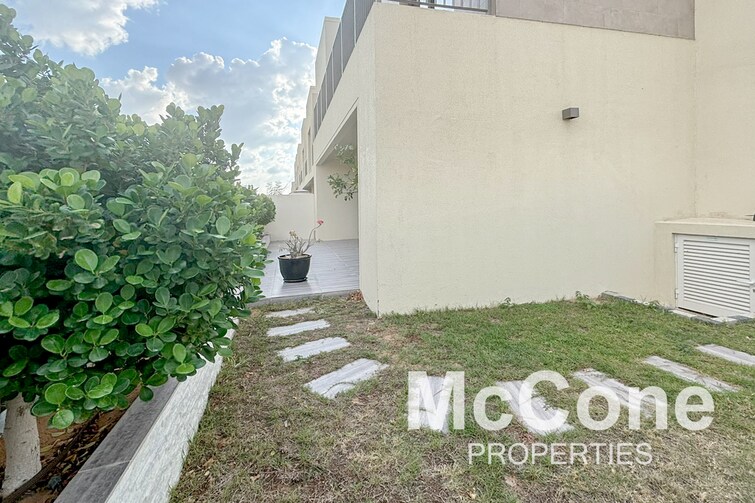  Villa for Sale, Dubai South, Dubai