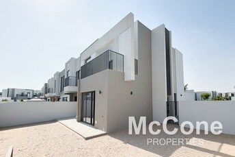  Villa for Sale, Dubai South, Dubai