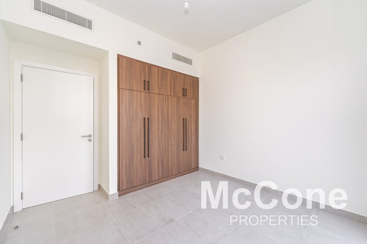 Ascot Residences Apartment for Sale, Town Square, Dubai